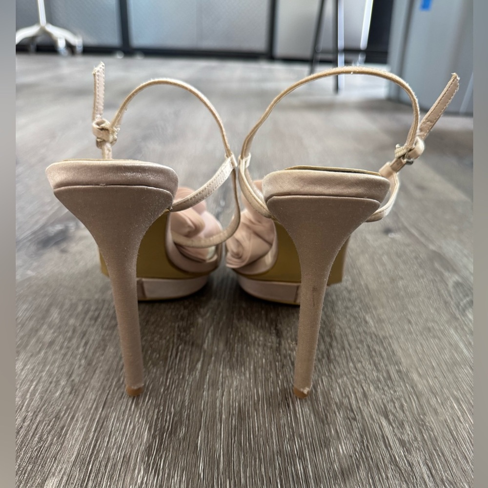 Never Worn Kate Preston Elegant Beige / Champagne Women's Floral Heels 7 1/2 - Picture 5 of 12